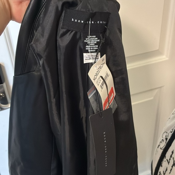 NWT know one cares Black Fringe Women's Vest - Picture 7 of 9